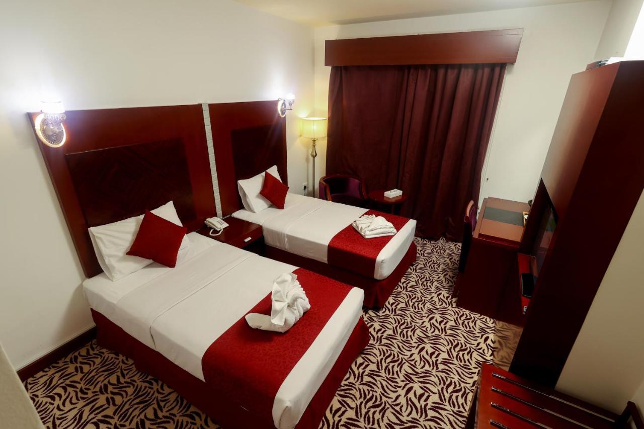 Mra Grand Hotel Dubai Esterno foto