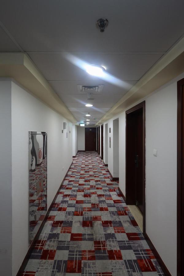 Mra Grand Hotel Dubai Esterno foto